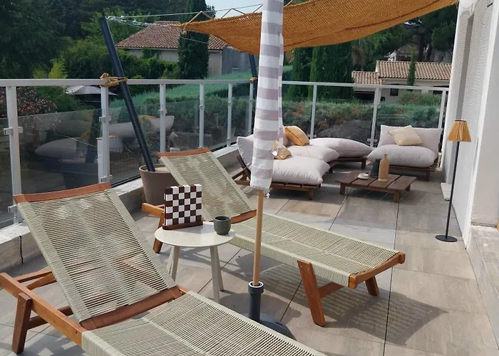 Les Brezines Piscine, Terrasse & Boules * Mus
